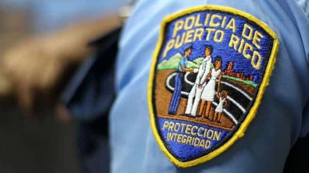  Dej&oacute; 2 mil d&oacute;lares dentro de su auto en Bayam&oacute;n, los perdi&oacute; 