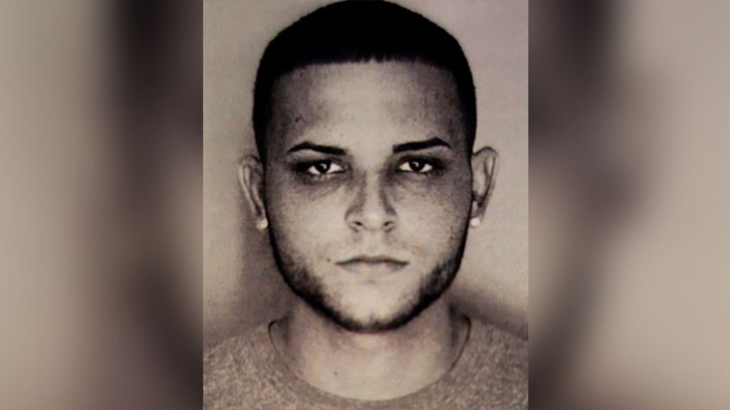  VIDEO: Un asesinato y cinco heridos de bala, incluido un ni&ntilde;o de 8 a&ntilde;os, en urbanizaci&oacute;n de Arecibo 