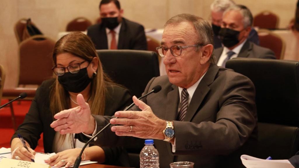  Secretario DDEC asegura en vistas p&uacute;blicas que hay mucho que mejorar para lograr un desarrollo y crecimiento econ&oacute;mico 