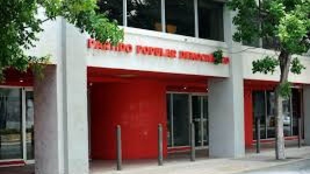  Junta PPD confirma secretario general y rechaza prohibici&oacute;n peleas de gallos 