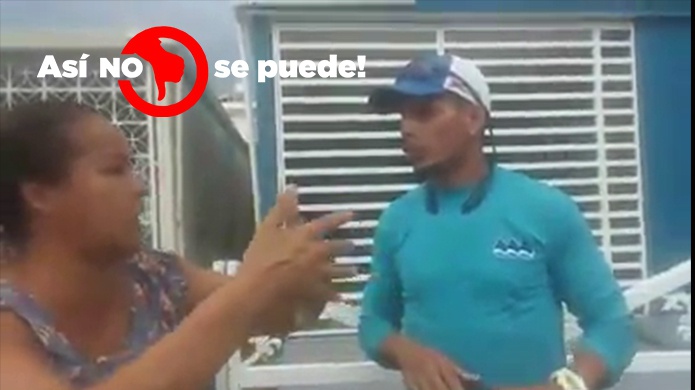 Video: Increíble impiden que empleados de acueductos reparen salidero