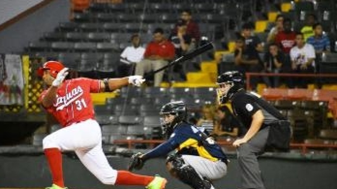 Jorge Padilla logra el hit 500 en el Ãºltimo partido de la temporada