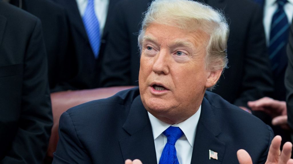  Trump defiende salida de tropas de Siria y su estrategia para acabar con EI 