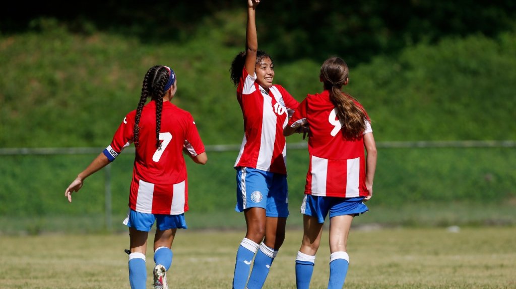  Puerto Rico mantiene su invicto ante Granada y asegura boleto a la finalfemenina 