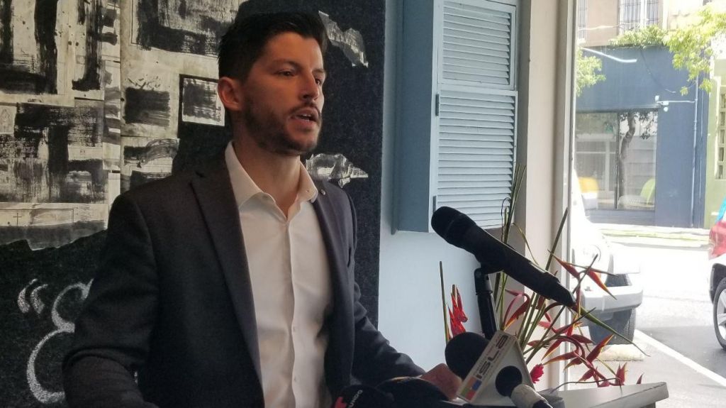  Escuche audio: Manuel Natal anuncia su desafiliaci&oacute;n del PPD 