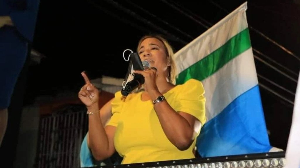  Alcaldesa de Vega Alta se declara &ldquo;harta&rdquo; de la inoperancia y las excusas de la AAA 