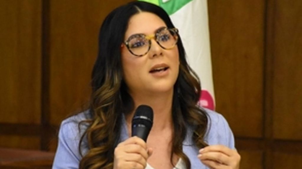  ¿Quién es Kenia Lora Abreu, la nueva directora del Inaipi? 