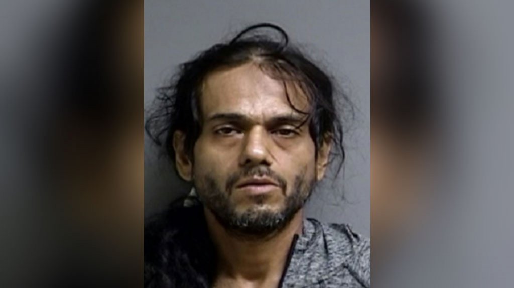  Arrestan a sujeto que robo en dos tiendas en el centro comercial Juncos Plaza 