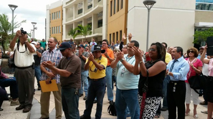 LÃ­deres de la AEE truenan contra Ley de Emergencia Fiscal