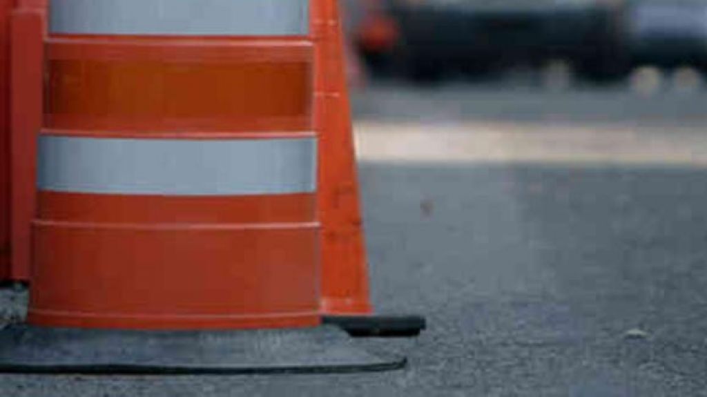  Aviso: Piedra obstruye carretera en Guayanilla 