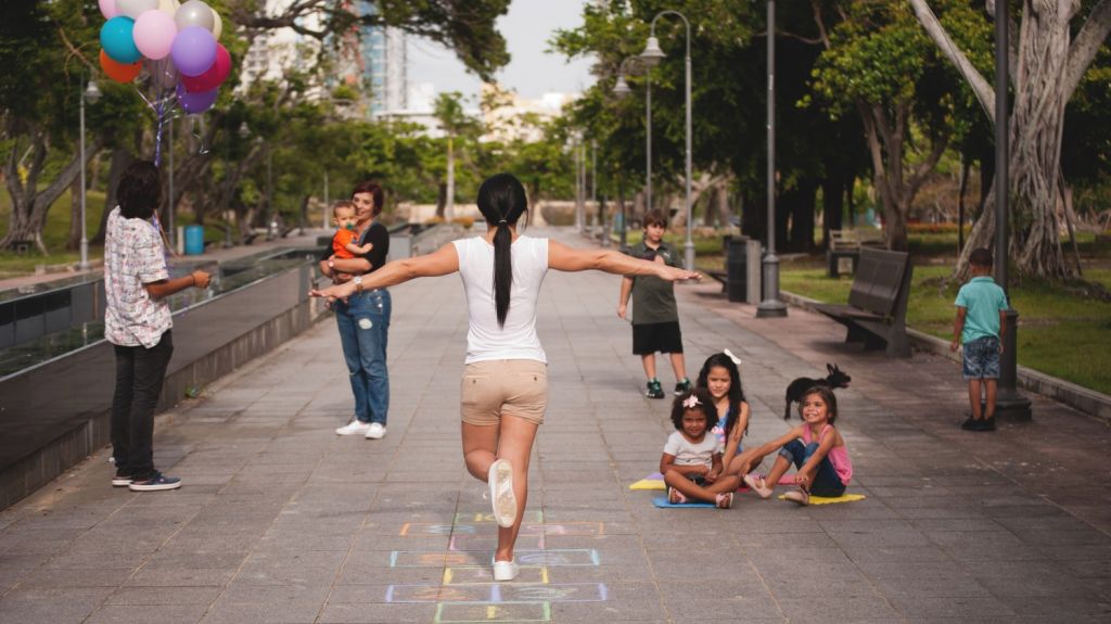  Jóvenes crean iniciativa para promover un Puerto Rico Feliz 