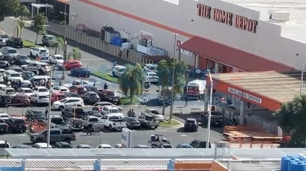  En video: Hombre resulta herido de bala frente a Home Depot de Plaza Escorial, en Carolina 
