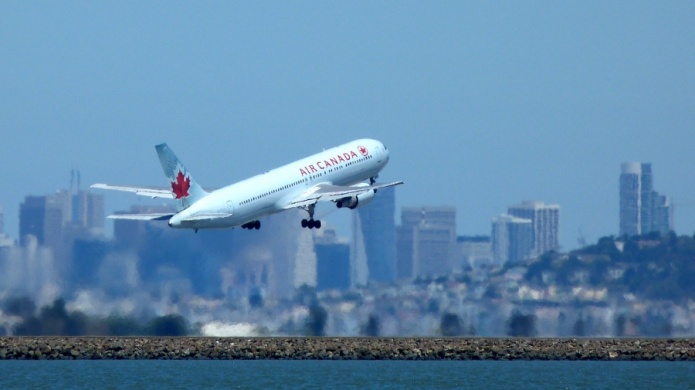 Video: Un controlador aÃ©reo evita lo que habrÃ­a sido "el mayor desastre aÃ©reo en la historia"