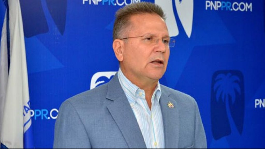  Aponte Hern&aacute;ndez pide cuentas a la gobernadora por gestiones por la estadidad 