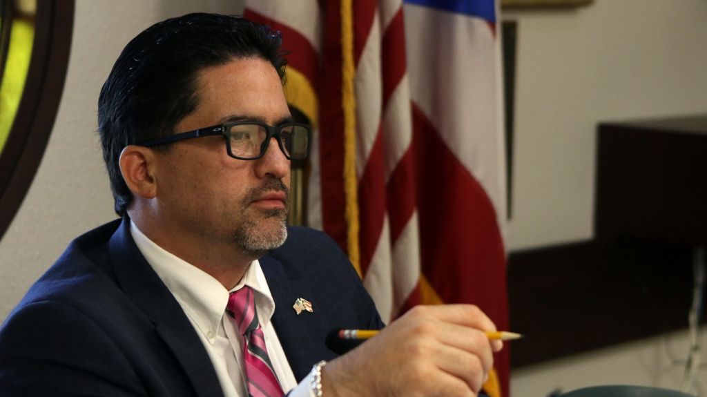  C&aacute;mara aprueba por unanimidad investigar sobre el cumplimiento de la leyque dispone el manejo adecuado de neum&aacute;ticos desechados 