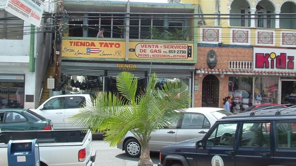  Peque&ntilde;os comerciantes piden moratoria para sistema permisos UNICO 