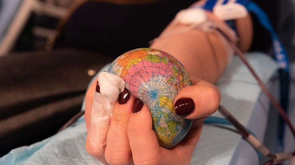  Merma de m&aacute;s de tres cuartas partes en abastos de sangre 