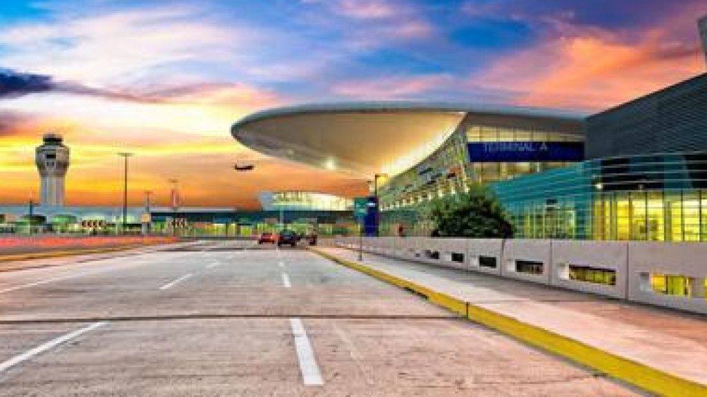  Totalmente en funciones el aeropuerto LMM 
