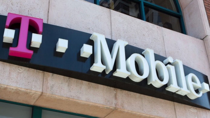 T-Mobile lleva primera red 4G LTE a las tropas y a sus familiares en la base naval de GuantÃ¡namo