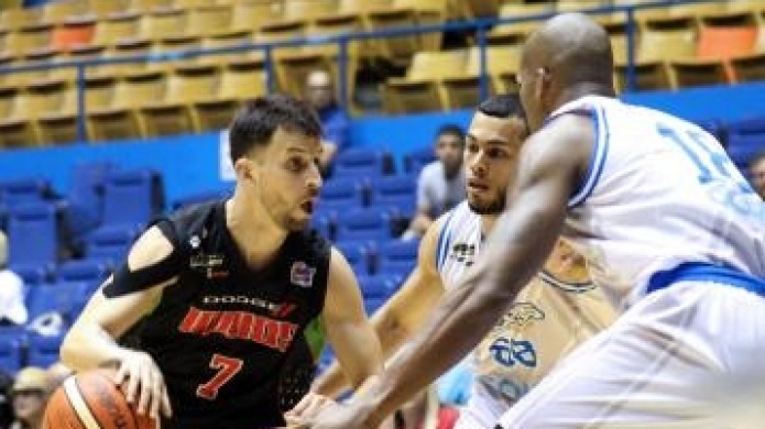 Cliff DurÃ¡n decide en la victoria de los Indios ante los Brujos