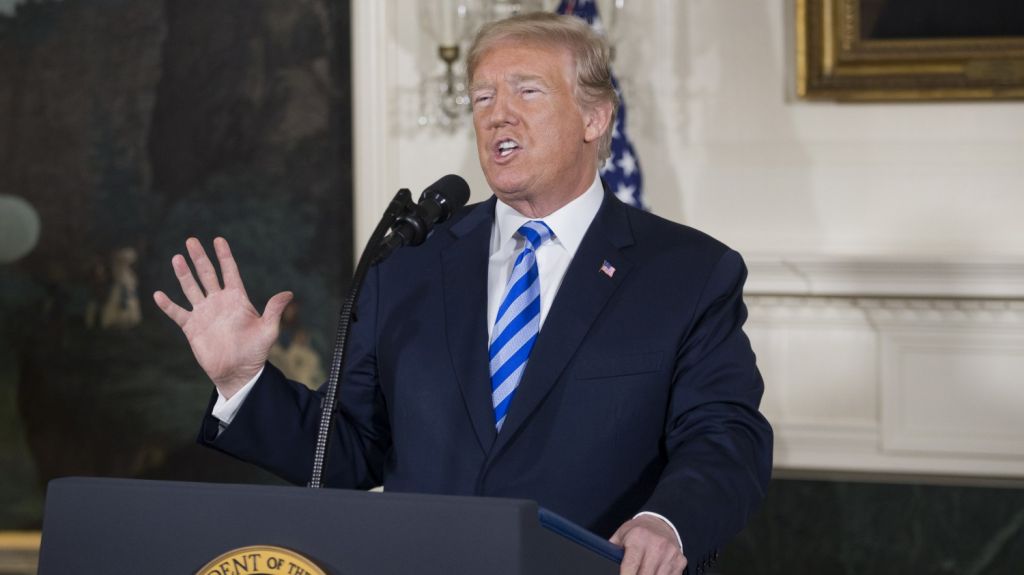  Trump dice que Arabia Saud&iacute; ha accedido a aumentar su producci&oacute;n de petr&oacute;leo 