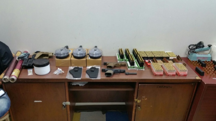 Drogas Ponce ocupa armas durante allanamiento