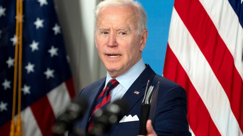  Biden busca frenar la proliferaci&oacute;n de armas de fabricaci&oacute;n casera en EE.UU. 