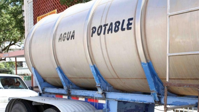 La AAA coordina ubicaciÃ³n de mÃ¡s de 100 oasis para los afectados por el ciclÃ³n