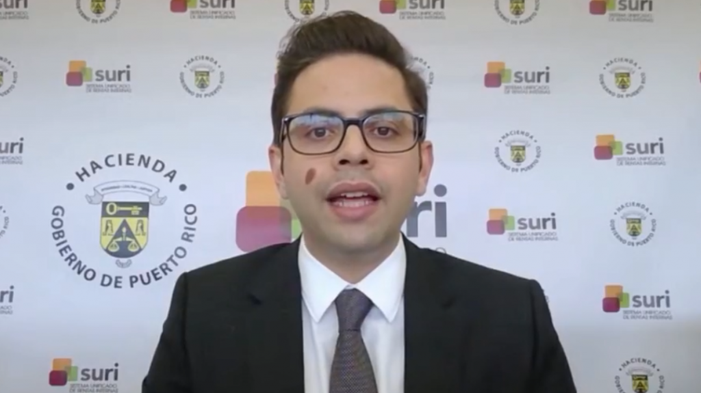  Gobernador nombra a Secretario de Hacienda como CFO 