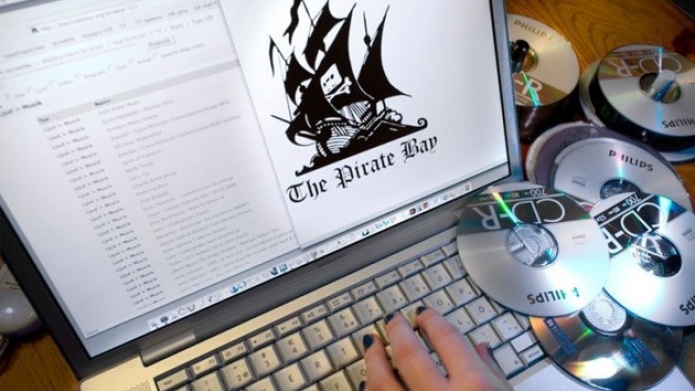 Torrent: El Vaticano, el Parlamento Europeo y Hollywood bajan pelÃ­culas pirateadas