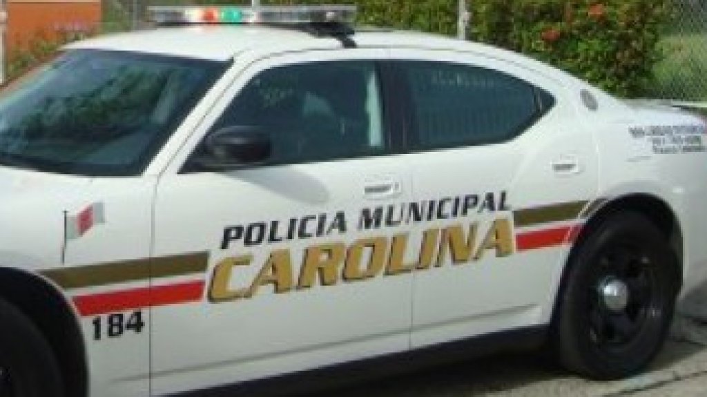  Turista logra desarmar a &ldquo;cacos&rdquo; que intentaron hacerle &ldquo;Carjacking&rdquo; en Carolina 