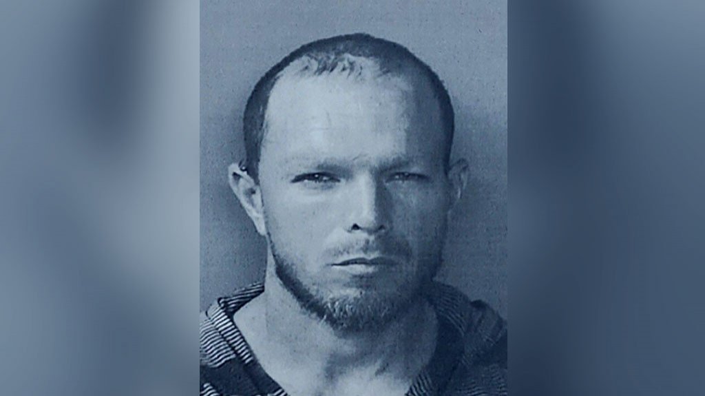  Arrestan a &ldquo;Naldy&ldquo; por exposiciones obscenas frente a centro de tutor&iacute;as en Corozal 