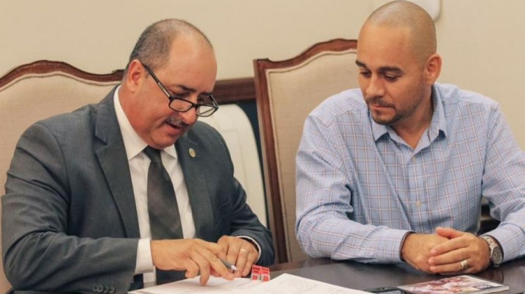  El Departamento de Agricultura y el USDA acuerdan la inversi&oacute;n de m&aacute;s de $400 mil en entrenamiento para agr&oacute;nomos locales 