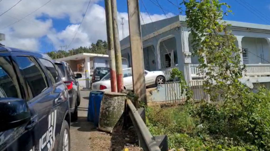  Video: 25 a&ntilde;os la mujer y 28 el hombre que encontraron muertos ayer en Barranquitas 