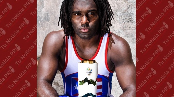 Luchador olÃ­mpico Jaime Espinal estÃ¡ fascinado con la actuaciÃ³n