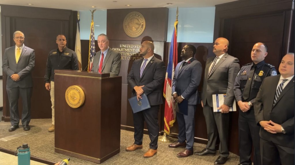  38 Miembros de una pandilla en Caguas acusados de Tráfico de Drogas y Armas 