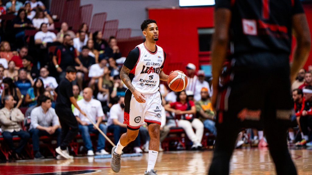  Devoe regresa para el cuarto juego de la serie Leones e Indios 