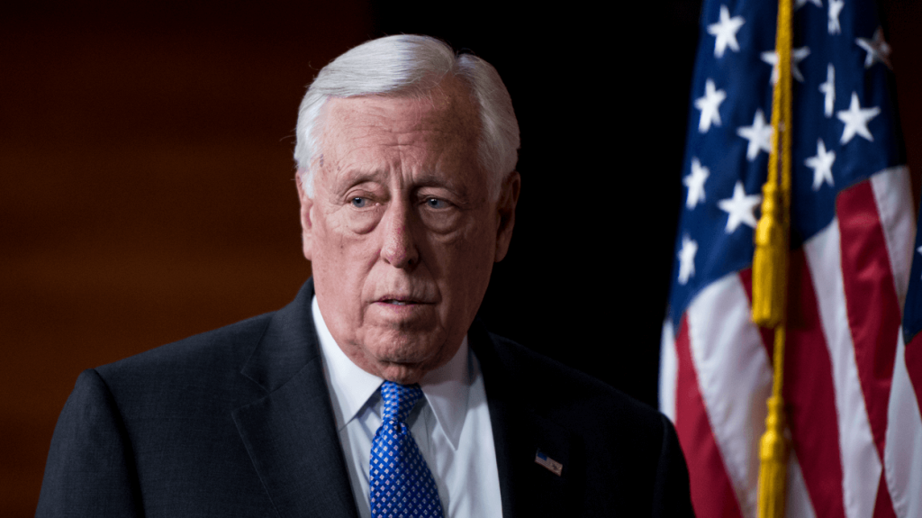  Finalmente consiguen bajar a votación el proyecto de consulta de estatus 