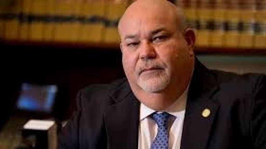  L&iacute;der cameral explica casos horas extra escolta y abogado desaforado 