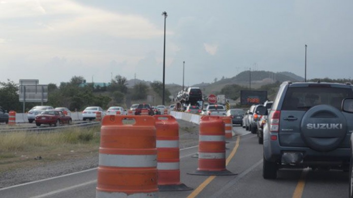 CIERRE DE RAMPA HACIA EL EXPRESO LAS AMÃRICAS (PR-18) EN DIRECCIÃN A CAGUAS DESDE LA CARRETERA PR-21 EN RÃO PIEDRAS