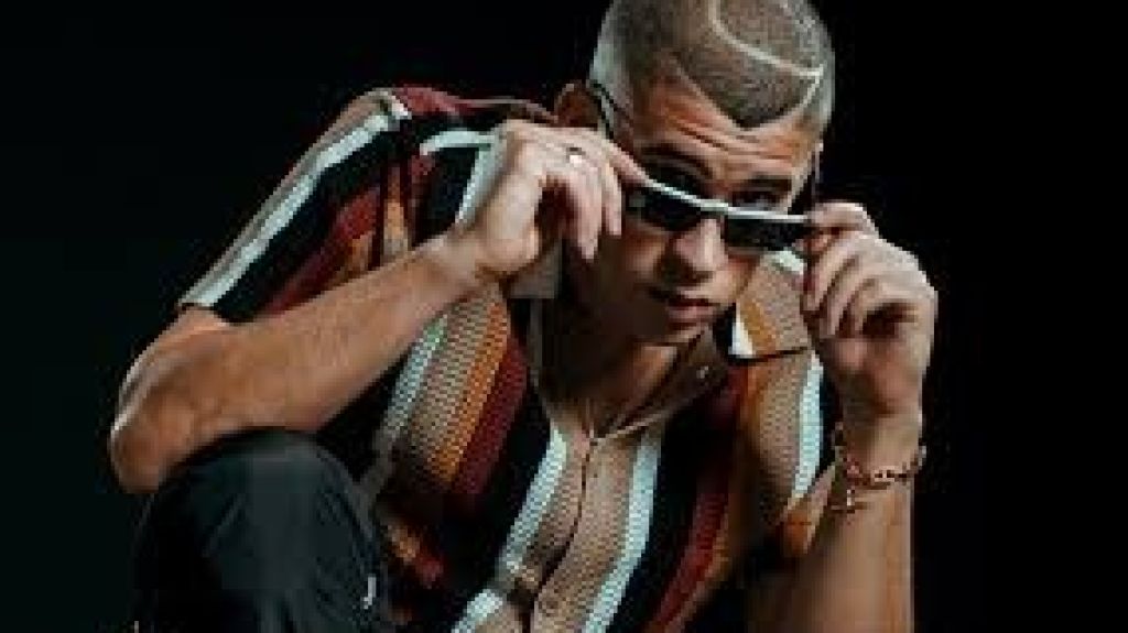  Bad Bunny volver&aacute; a entregar regalos a miles de ni&ntilde;os esta navidad 