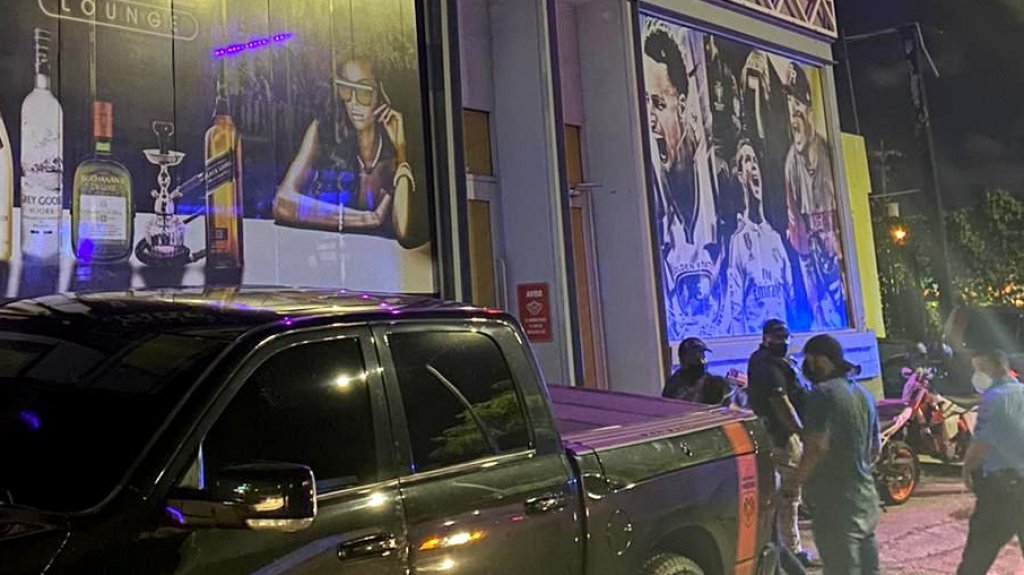  Departamento de Salud ordena cierre de un negocio e interviene con varios otros en la zona metropolitana 