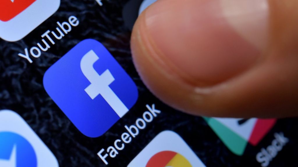  Facebook cierra más cuentas que nunca en pleno esfuerzo de reconversión 