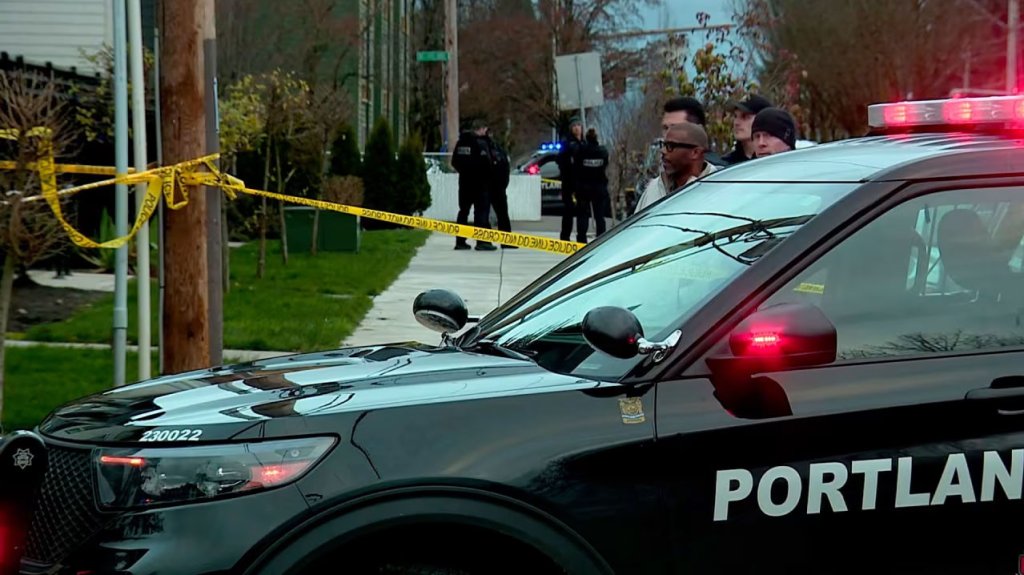  Dos personas resultan heridas de bala en intervenci&oacute;n de agentes federales en Portland 