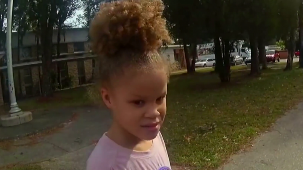  Video:Una ni&ntilde;a de 6 a&ntilde;os se pone furiosa en la escuela y la internan en una cl&iacute;nica mental contra la voluntad de sus padres en Florida 