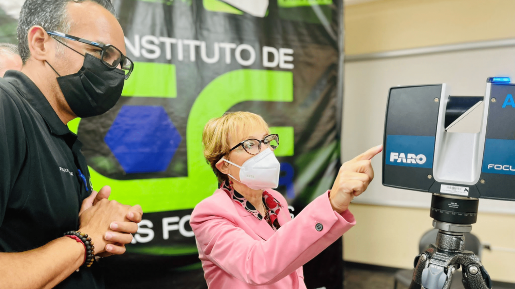  Ciencias Forenses anuncia tecnologíapara agilizar investigaciones enescenascriminales 