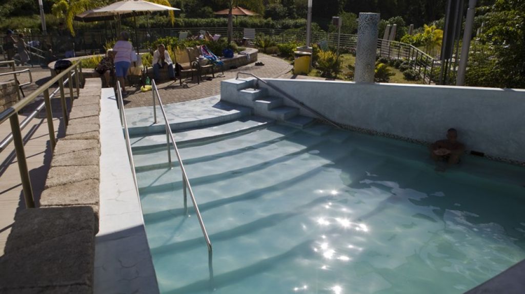  Advierten sobre aumentos de temperatura y presi&oacute;n en las aguas termales de Coamo 