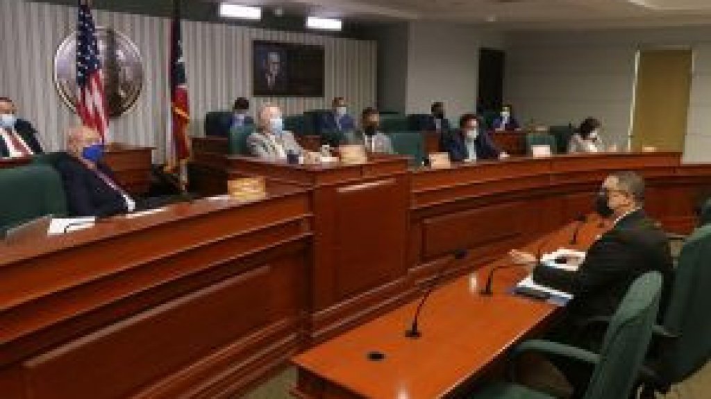  Presidente de la C&aacute;mara afirma que Soto Garc&iacute;a afronta &ldquo;cuesta bien empinada&rdquo; en proceso para ser confirmado como contralor y opina que funcionario carece de &ldquo;profundidad&rdquo;, mientras que CPA lo rechazan 