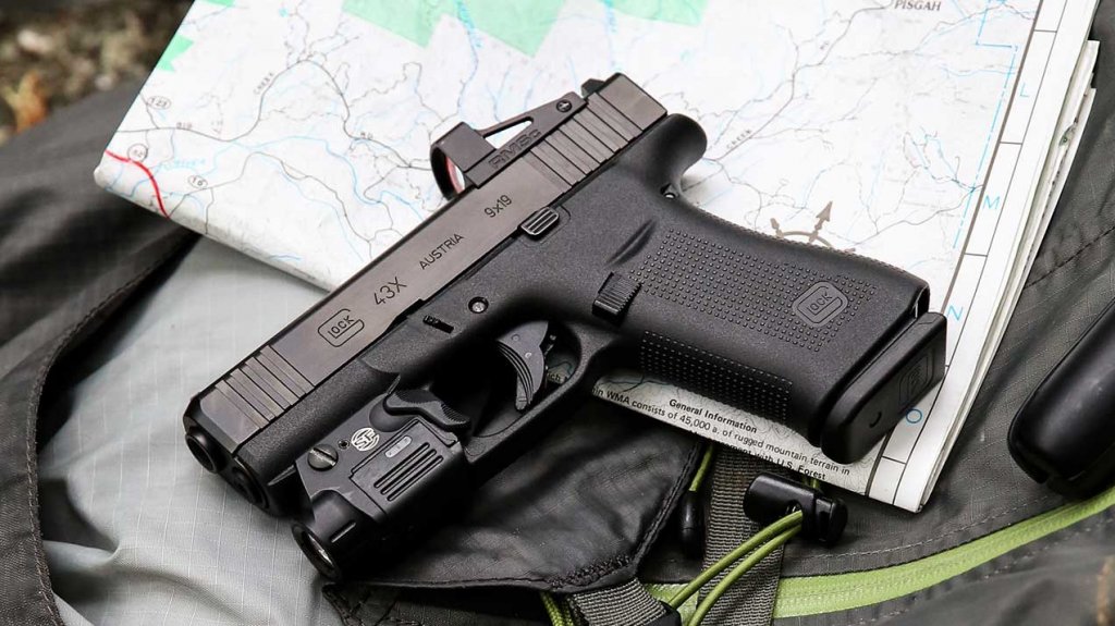  Hurtan una pistola desde una guagua estacionada en Santurce 