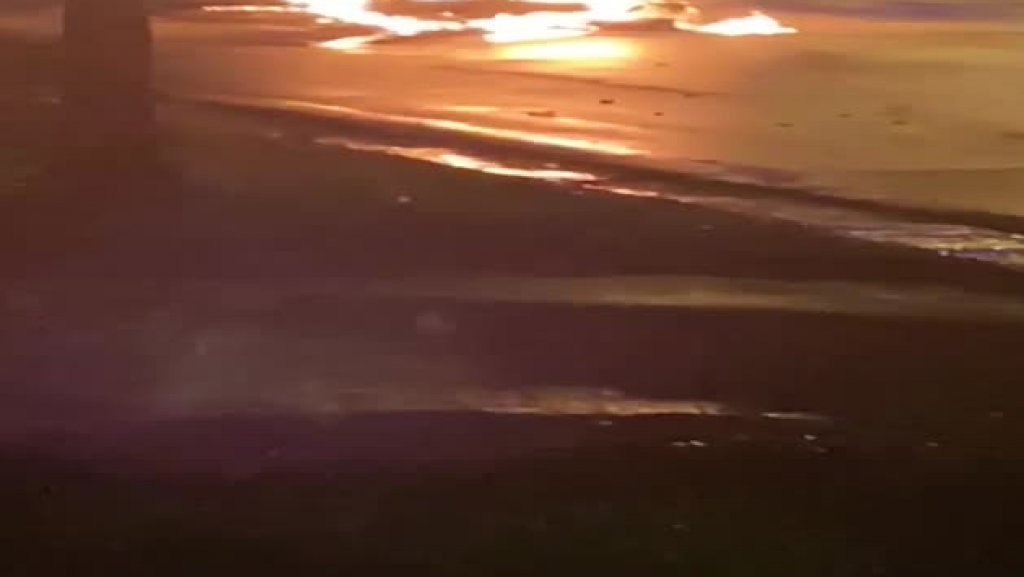 Publican video motora prendida en fuego luego de ser tiroteada en San Juan 